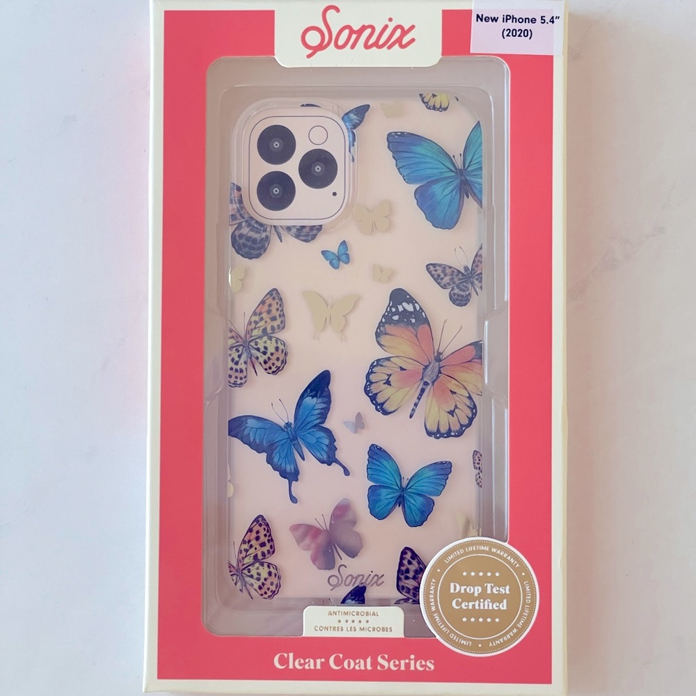 **NWT** Sonix Case🦋
